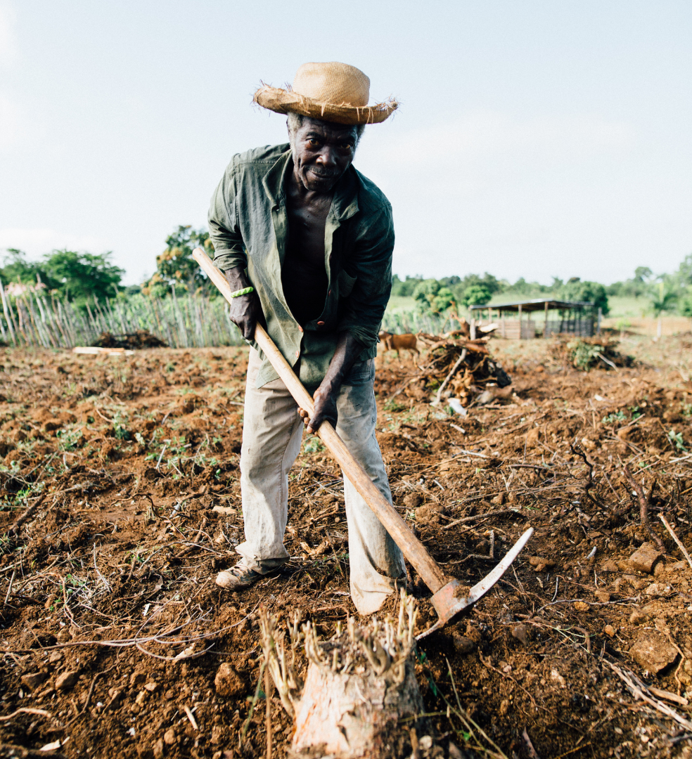 foto av bonde i Zambia – klimaendringer og sårbare bønder